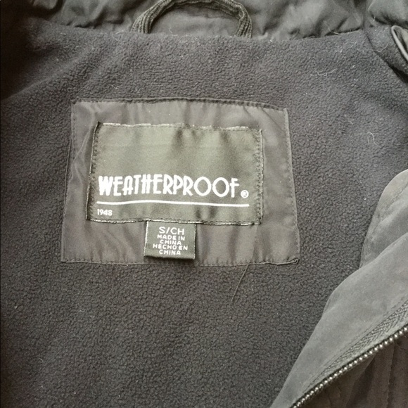 Weatherproof Quilted Vest - Picture 5 of 6